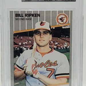 1989 Fleer Bill Ripken FF ERROR Card #616 Bat Rare N/ MINT Beckett 8.5